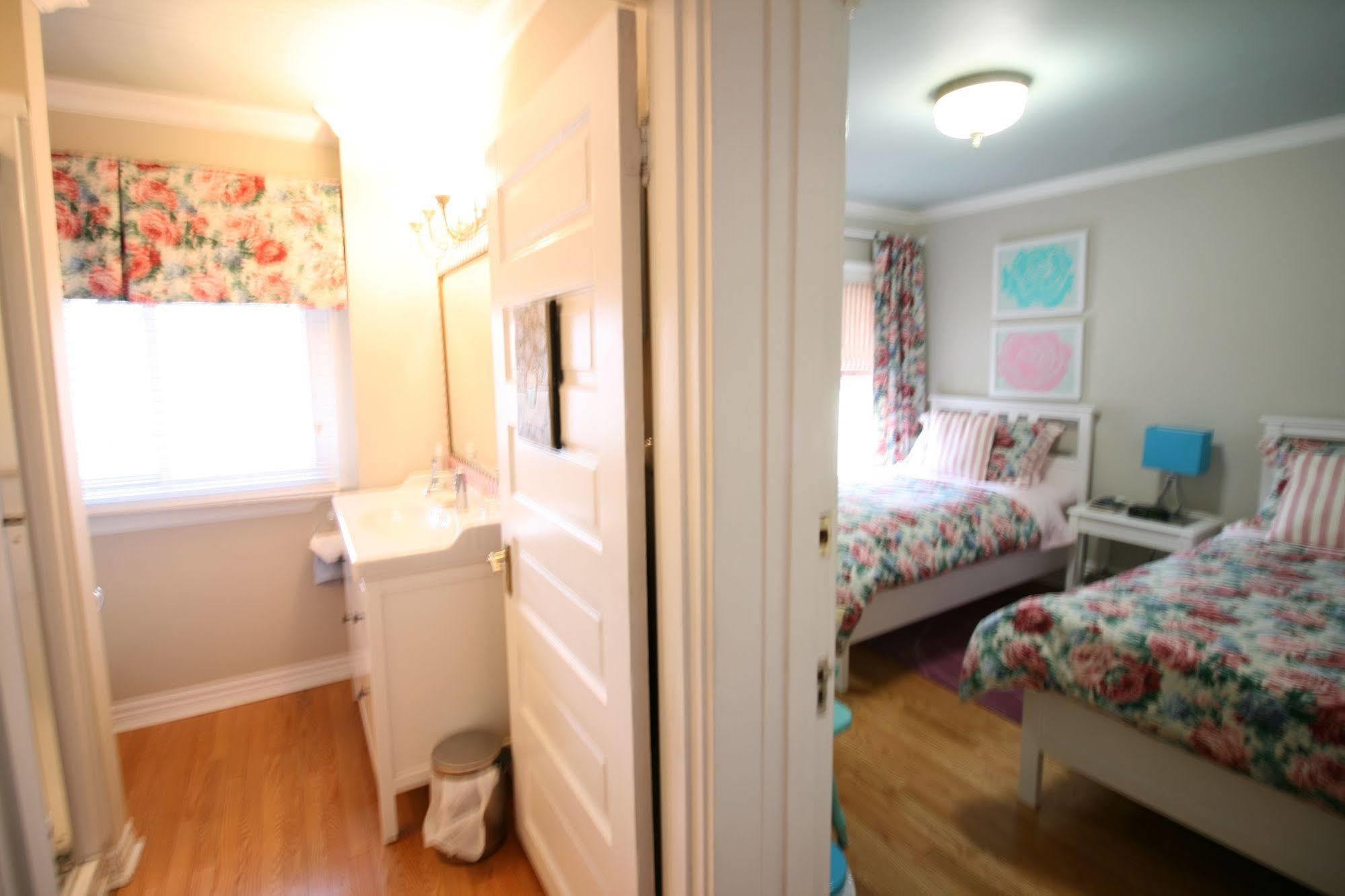 Rose Arden Bed & Breakfast ハミルトン エクステリア 写真