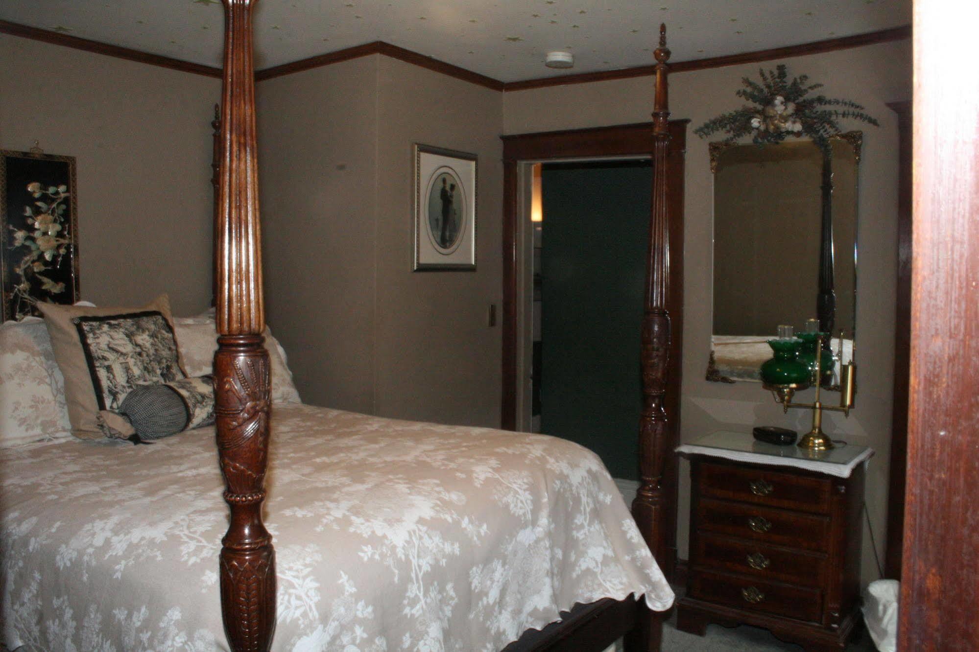 Rose Arden Bed & Breakfast ハミルトン エクステリア 写真